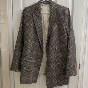 Perfect for fall plaid blazer from H&M